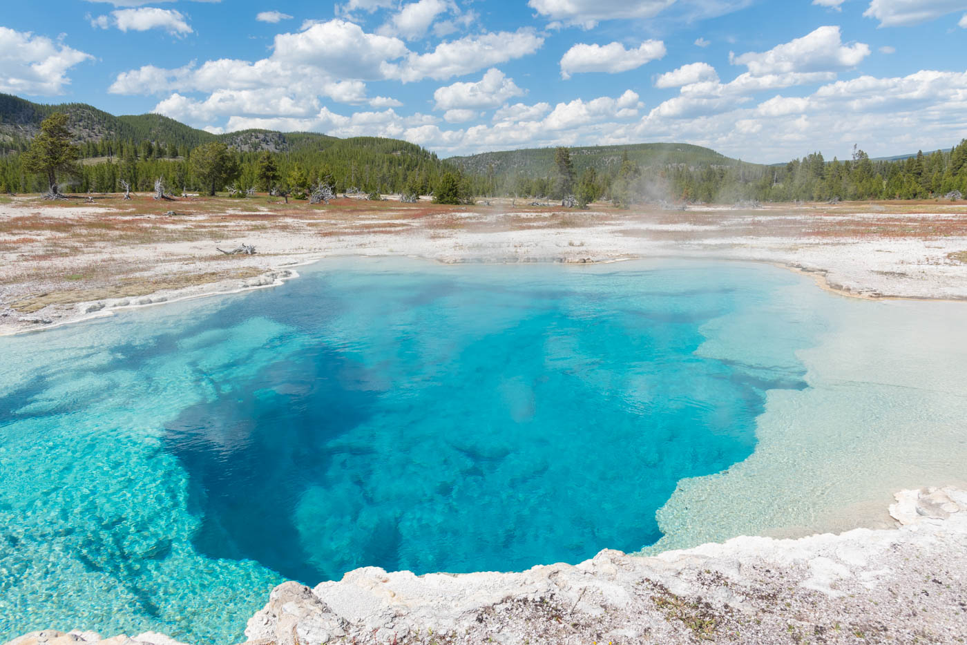 Bassin de géothermie à Old Faithful