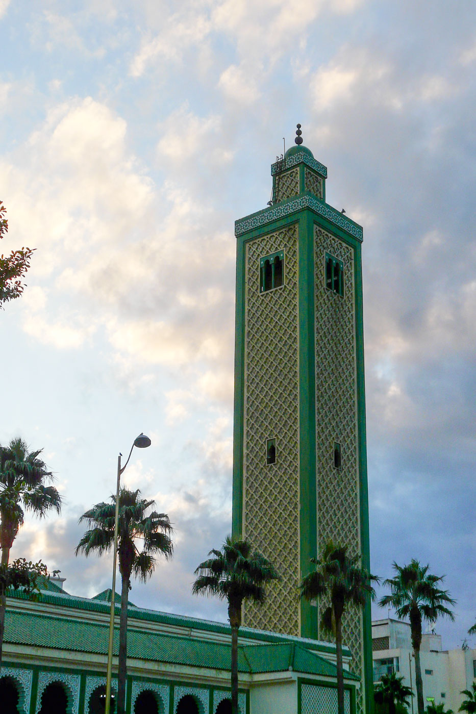 Mosquée dans la nouvelle ville de Fès